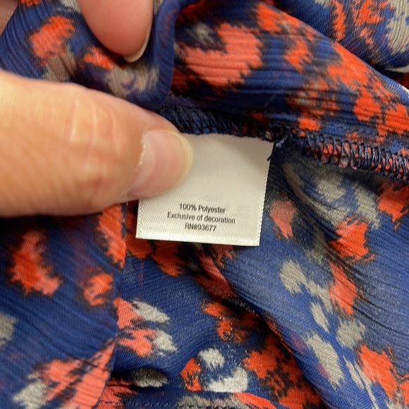 a.n.a. A New Approach NWT Blue Red Floral Sheer Blouse Size XL - Picture 10 of 11